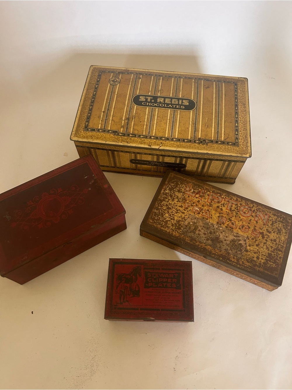 Lot Of 4 Vintage Advertising Tins Chocolate Lipton Tea Rustic Shabby Chic Hinged